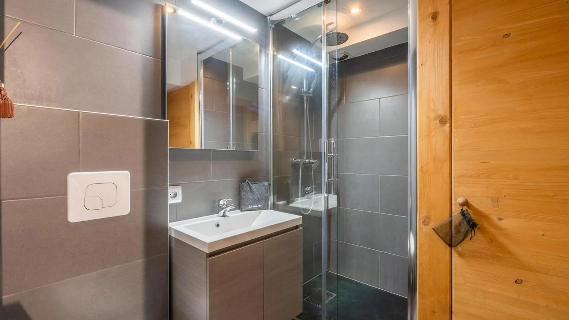 Chalet La Savoyarde A Morzine - Appartement 3 Pieces Renove, Proche Centre, Terrasse, 5 Pers. - Fr-1-754-76 France